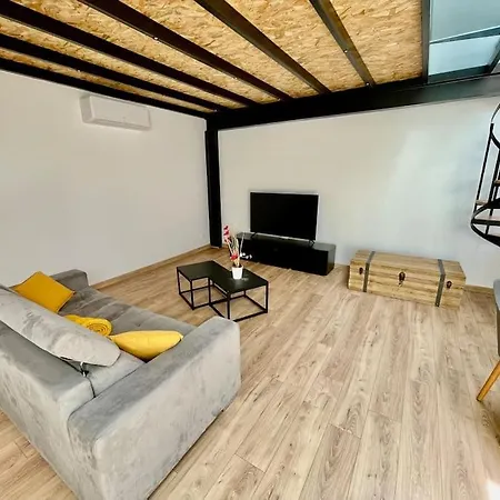 L'atipik-unique & Climatisation Apartamento Nîmes